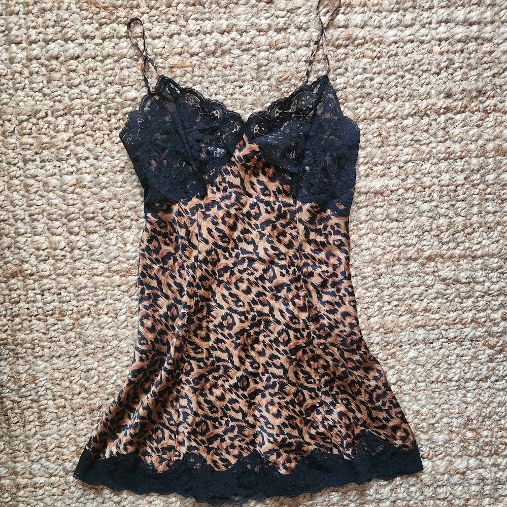 SOLD ON DPVictoria's Secret Animal Print Slip with Black Lace Small 100% Silk